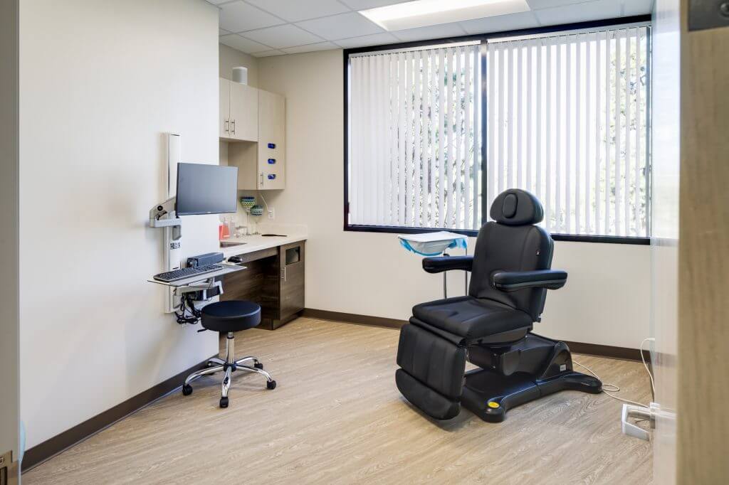 Restore SD Plastic Surgery San Diego Exam Room Consultation