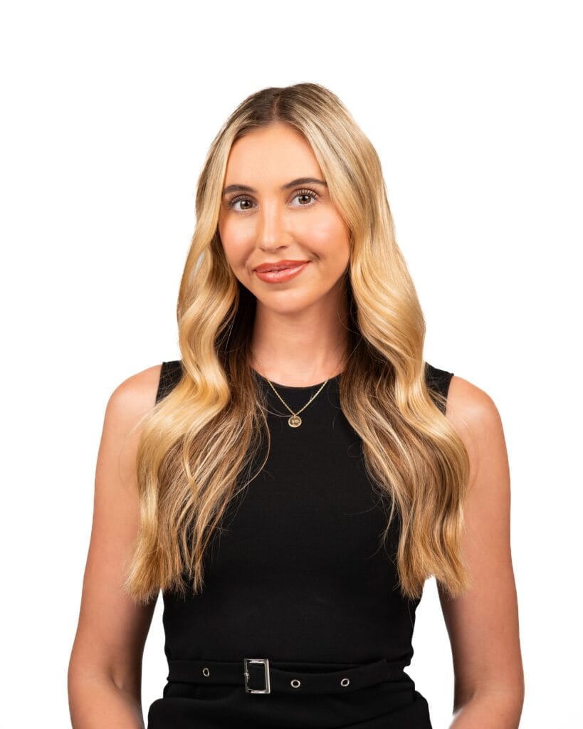 Ava Denunzio headshot