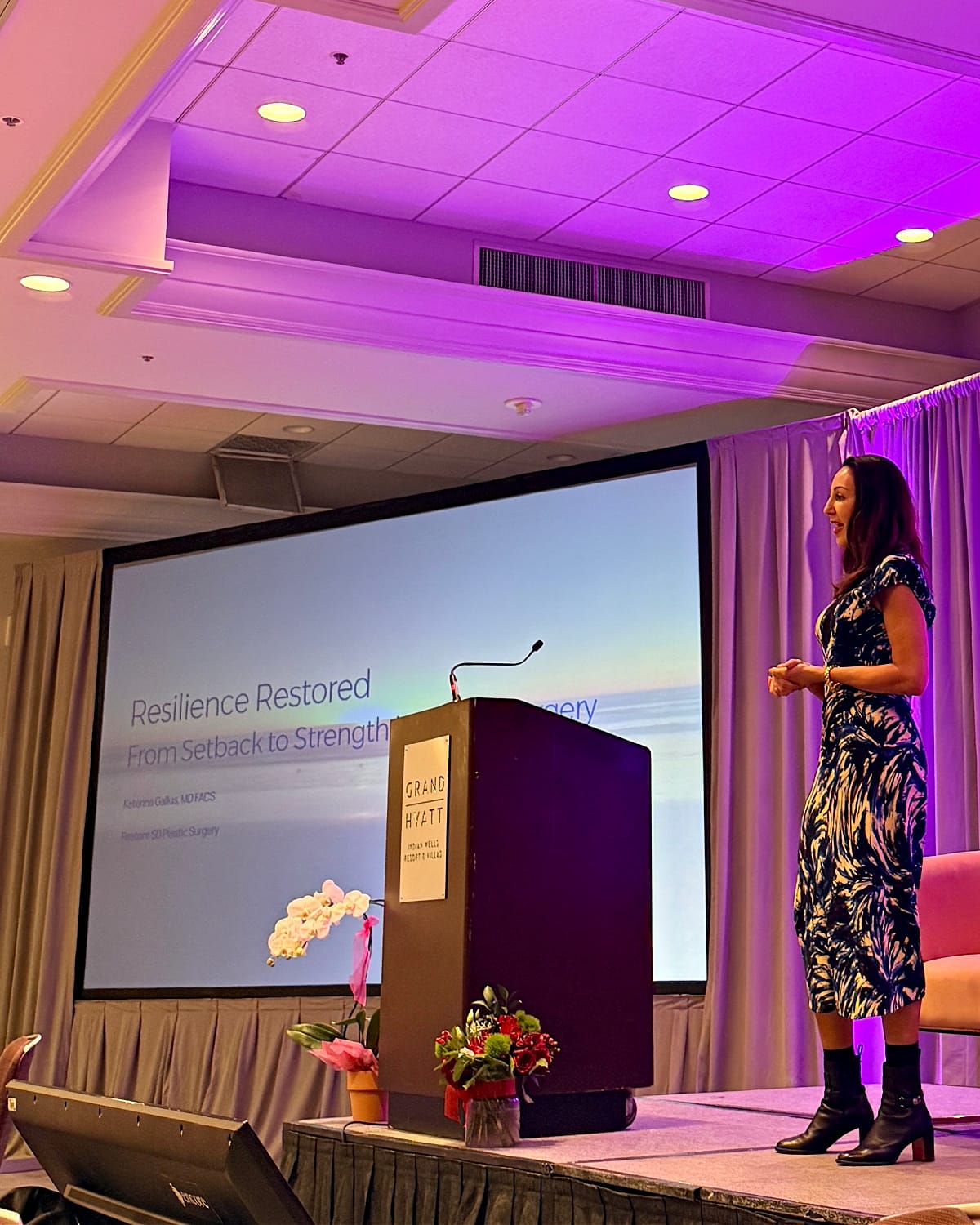 Dr. Katerina Gallus Delivers Keynote at Women Plastic Surgeons Symposium